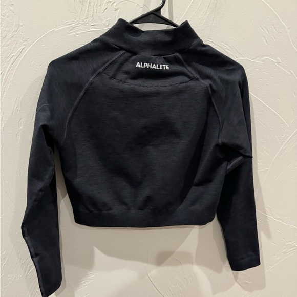 Alphalete cropped full zip - Picture 2 of 3